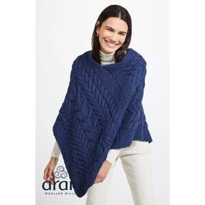 NWT Aran Sweater Mkt Womens Blue Merino Wool Ireland Cape Poncho OS One Size
